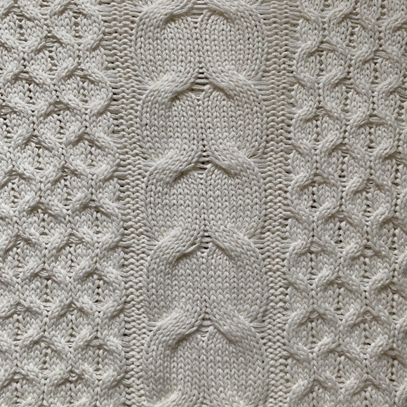 White Cable Knit Sweater - Picture 4 of 5